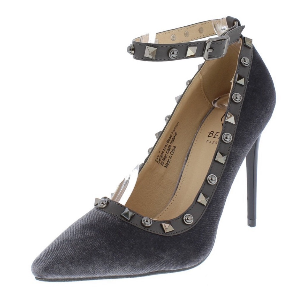 Shoes - Picture 2 of 3